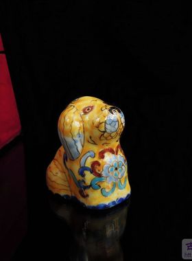 陶瓷动物手绘粉彩摆件