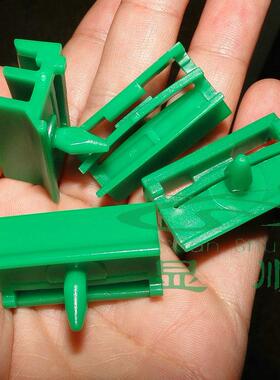 老款宝马5系E60525i528i530i535i车身侧裙门槛防擦护板固定夹卡扣