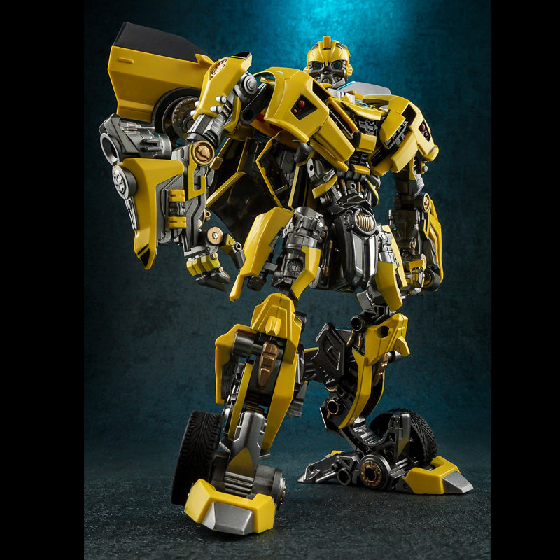 变形玩具 大黄蜂 战刃合金版电影版博派汽车人机器人威将版