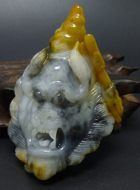 天然翡翠A货冰糯种乌鸡种带黄翡苏工巧雕金角大王挂件吊坠