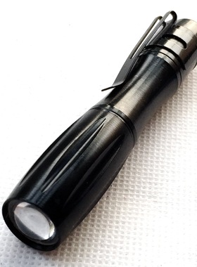 包邮LED白光smallsun笔形电筒笔型电筒笔式电筒瞳孔笔灯1节7#电池