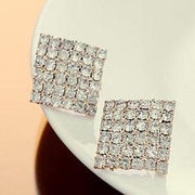 Good Korean version of simple fashion Flash diamond curved earrings Stud Earrings earring