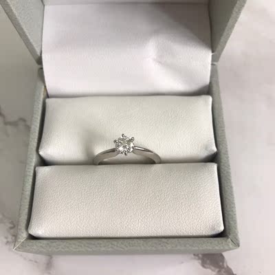 Blue Nile钻戒怎么样？送给老婆蛮开心的