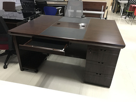 中式油漆双人位电脑桌1.6米实木皮，办公桌中班台，2人位电脑台财