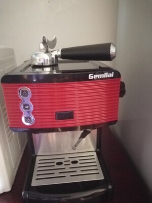 格米莱咖啡机怎么样 是国产的牌子吗 格米莱咖啡机好不好用吗 口感如何 我爱优惠购 数码之家