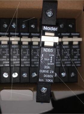 议价良信NDB5Z4 直流断路器。