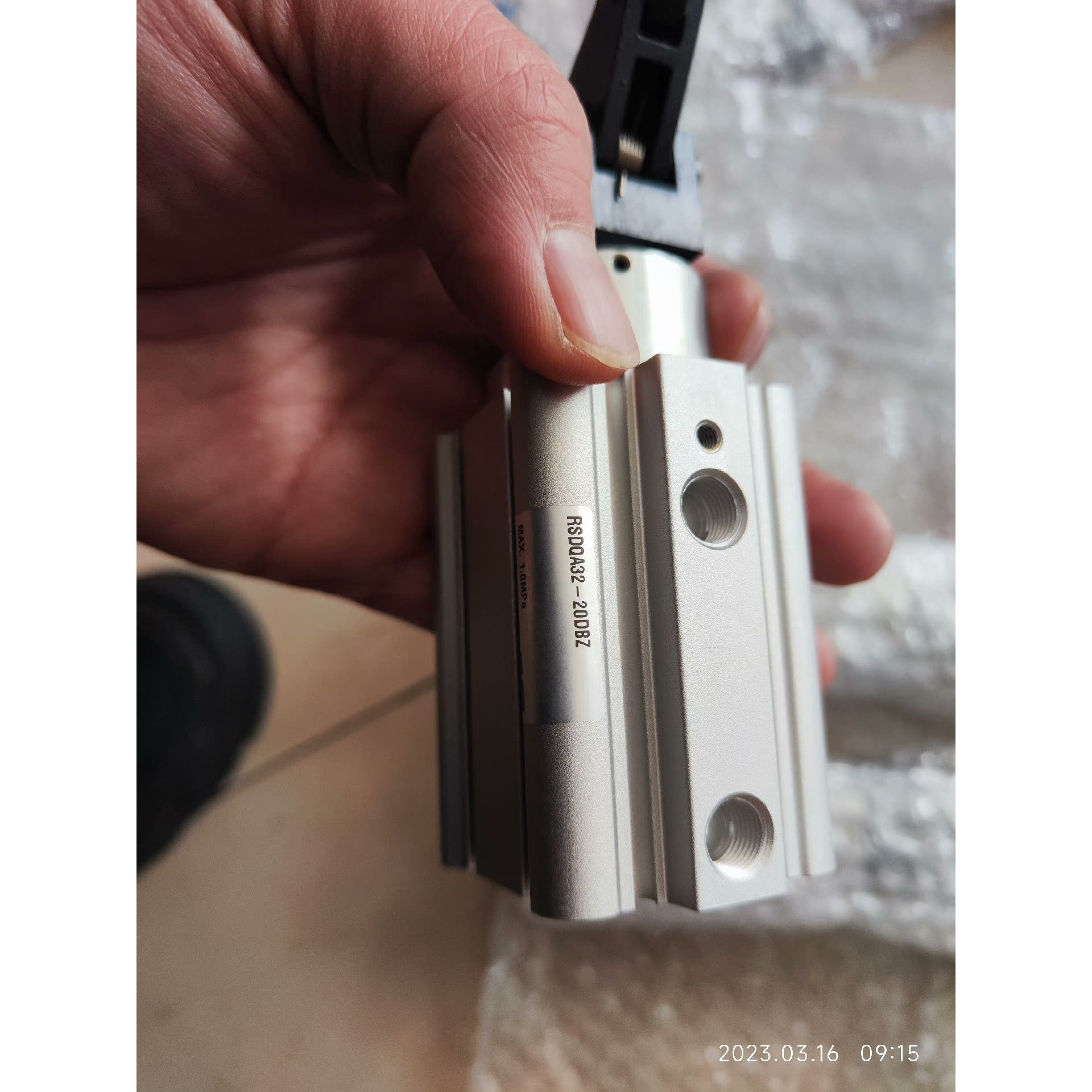 议价SMC止动气缸RSDQA32-20DBZ 安装高度固定型