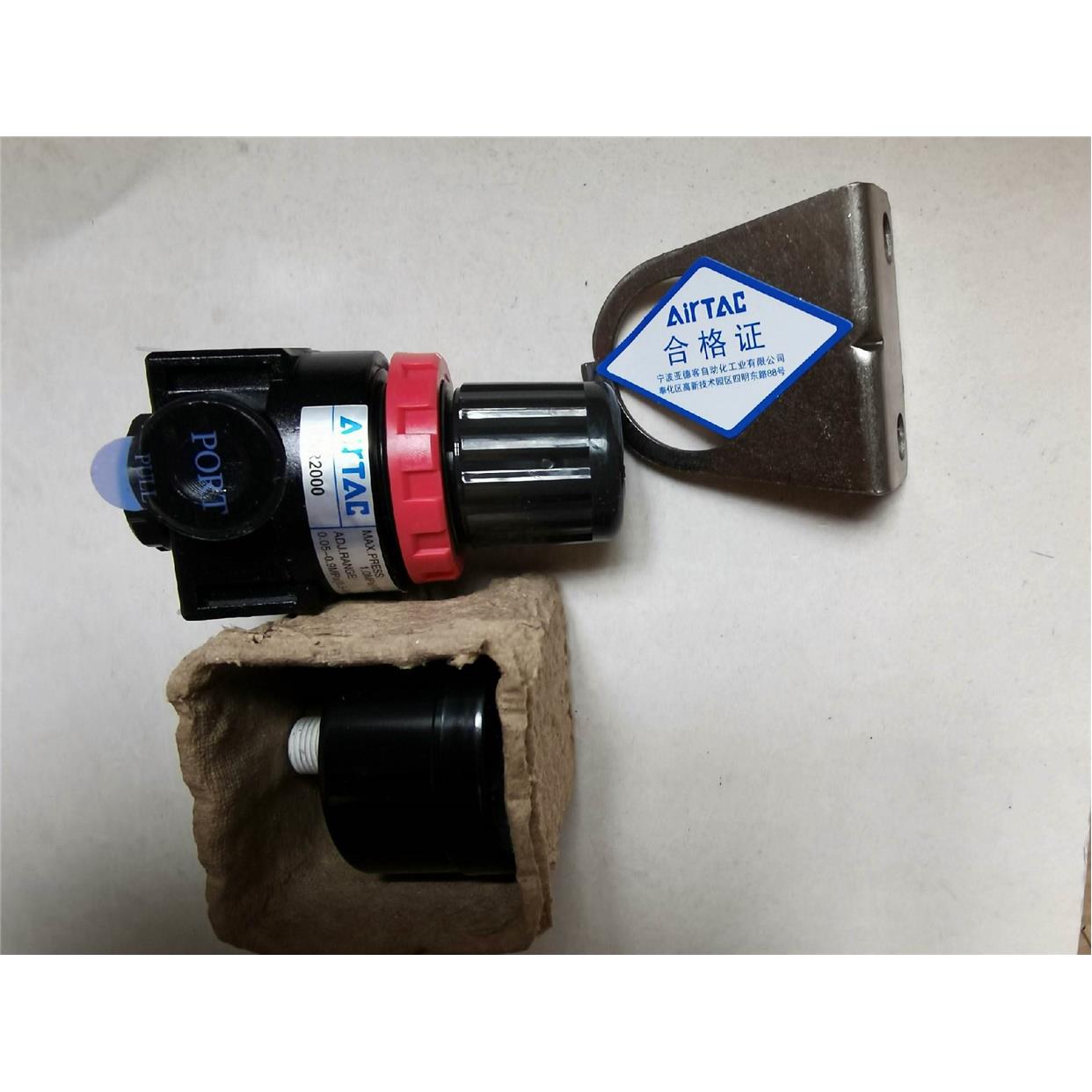 议价AirTAC亚德客调压阀AR20001，保正品。