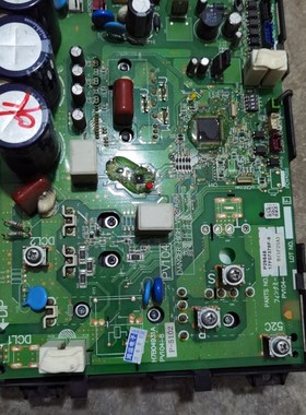 日立中央空调外机变频模块 P29545 17F07378F-8 H7B04931A