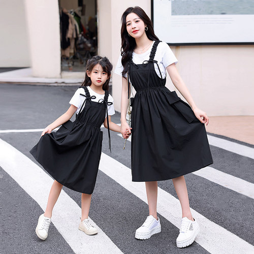 高端亲子装夏季背带裙套装洋气韩版夏装炸街母女装连衣裙两件套潮