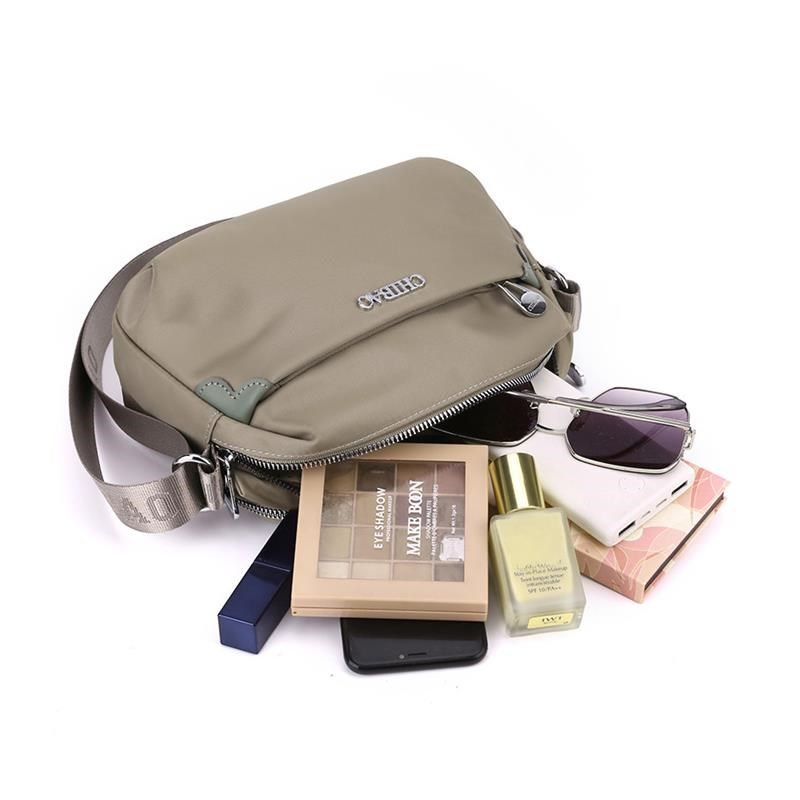 牛津布女包斜挎小包休闲帆布包女夏季包包多层简约轻便尼龙单肩包,箱包皮具/热销女包/男包,时尚帆布包,淘宝优惠券,粉丝福利购,淘宝优惠卷