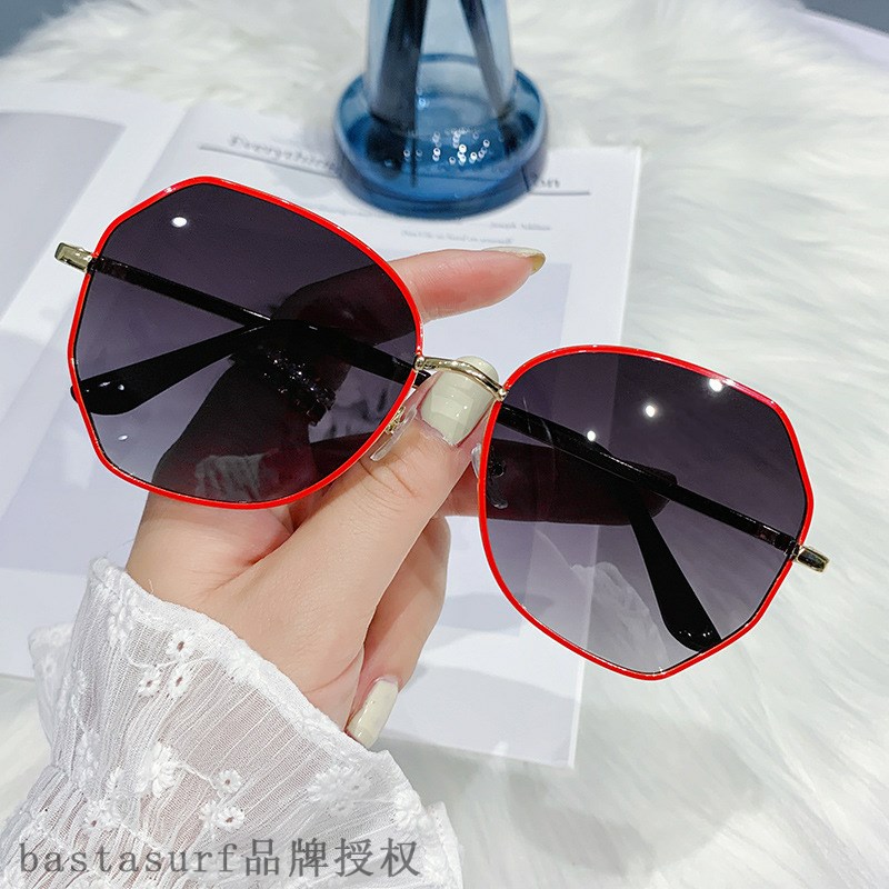 推荐2021 new women's Sunglasses Korean version tide shading