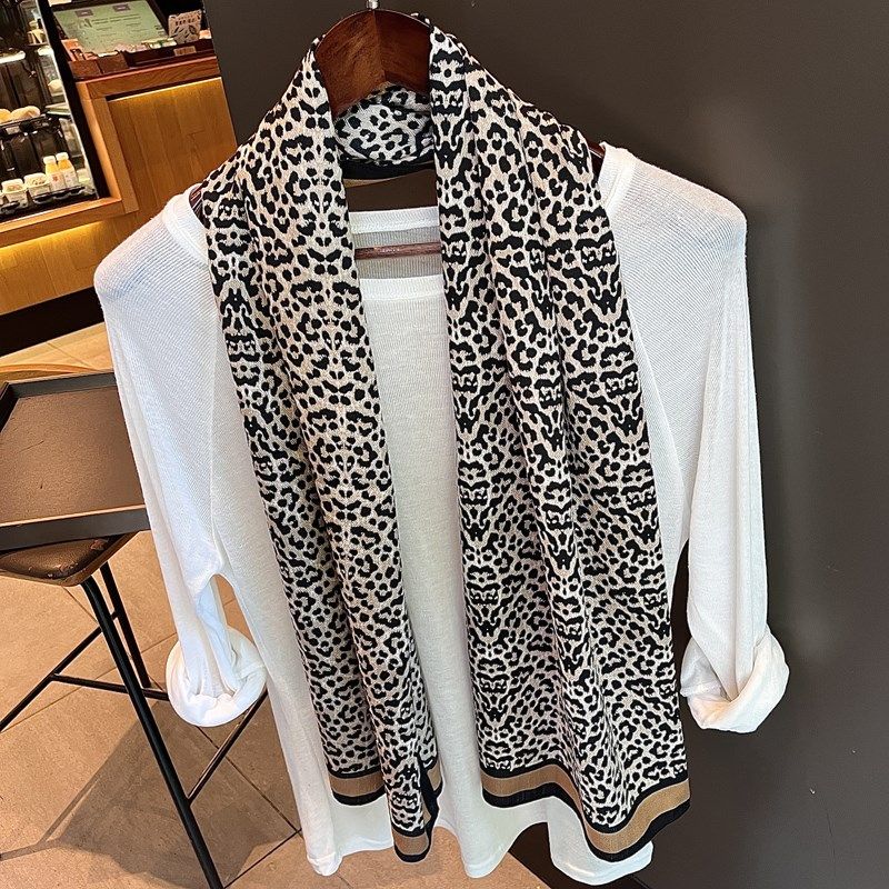 丝巾女秋冬季百搭旅游拍照防晒遮阳亚麻披肩两用纱巾棉麻豹纹围巾,服饰配件/皮带/帽子/围巾,围巾/丝巾/披肩,淘宝优惠券,粉丝福利购,淘宝优惠卷