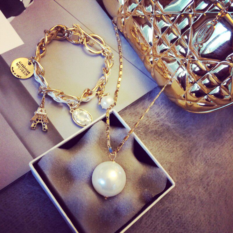 韩国新款毛d衣链大颗珍珠吊坠字母长款项链时尚百搭个性饰品