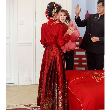 红色马面裙敬酒服新娘新中式婚服订婚礼服裙结婚套装国风汉服冬季