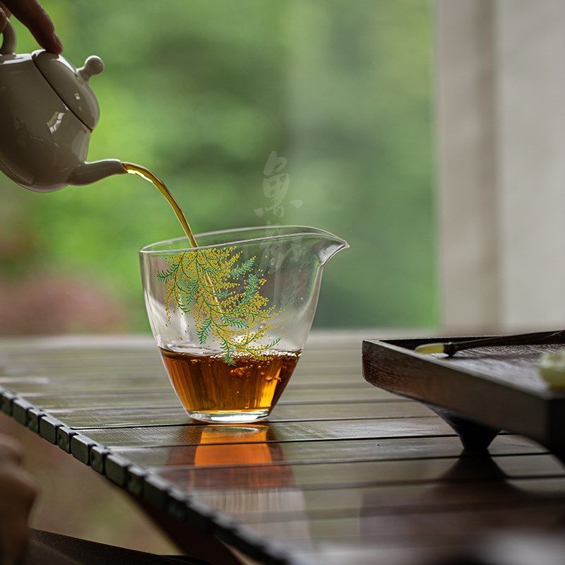 鱼戏手工贴花耐热玻璃加厚公道杯家用泡绿茶公杯匀茶杯分茶器茶海,餐饮具,公道杯,淘宝优惠券,粉丝福利购,淘宝优惠卷