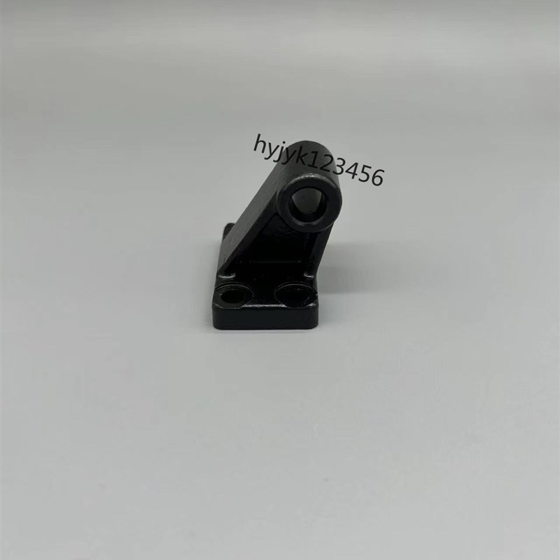 专卖亚德客气缸安装附件单耳环固定架铰链SAI/SE32CR斜支架90度