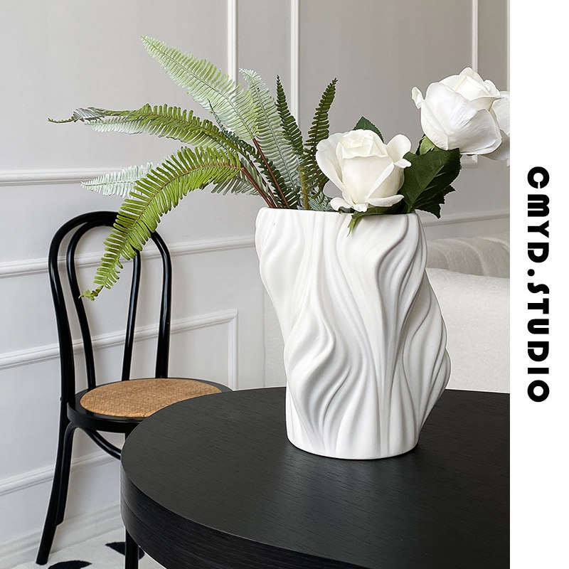 cmyd 晚风轻吻昨日的玫瑰 创意陶瓷花瓶小众民宿装饰摆件设计师款