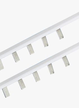 DZ47汇流排空气开关1P+N/2P/3P63A断路器空开漏V电接线端子排三相