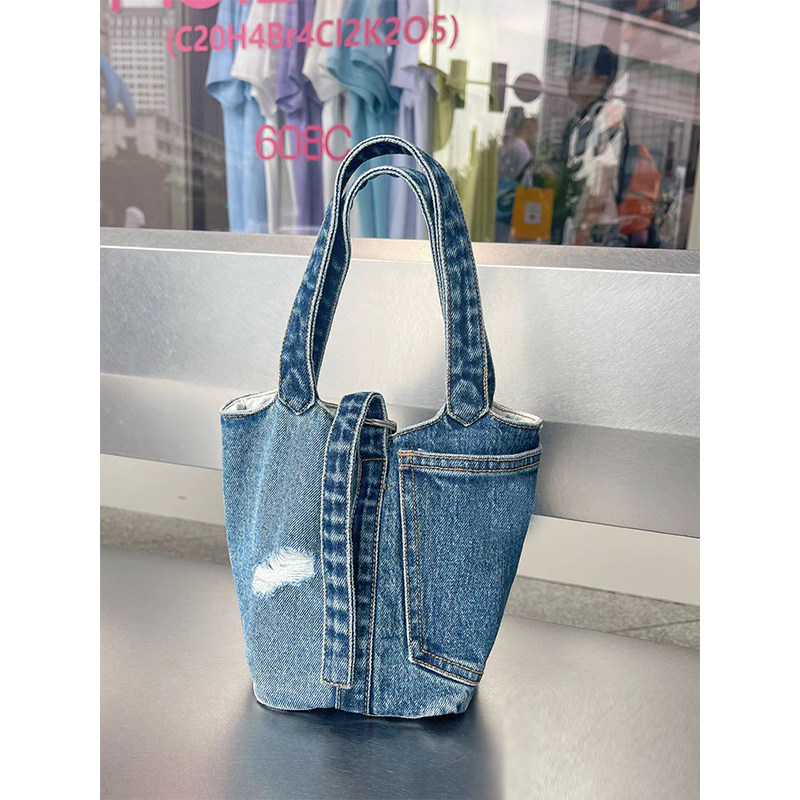 韩国小众牛仔布水桶包拼色简约休闲菜篮子拼色百搭随性单肩斜挎包