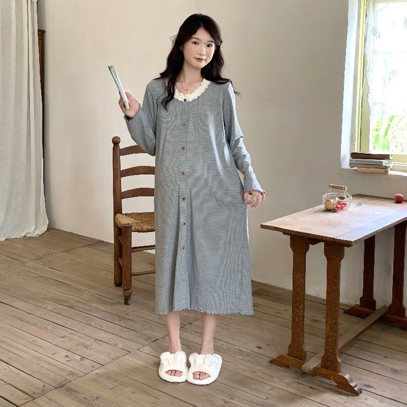 秋冬磨毛绒带胸垫哺乳睡裙产后月子服宽松条纹10月11待产孕妇睡衣