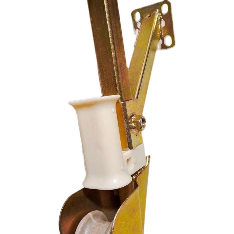 滴灌带安装配件老婆脚传送配件滴灌穿管浅埋环压带轮传送轮输送环