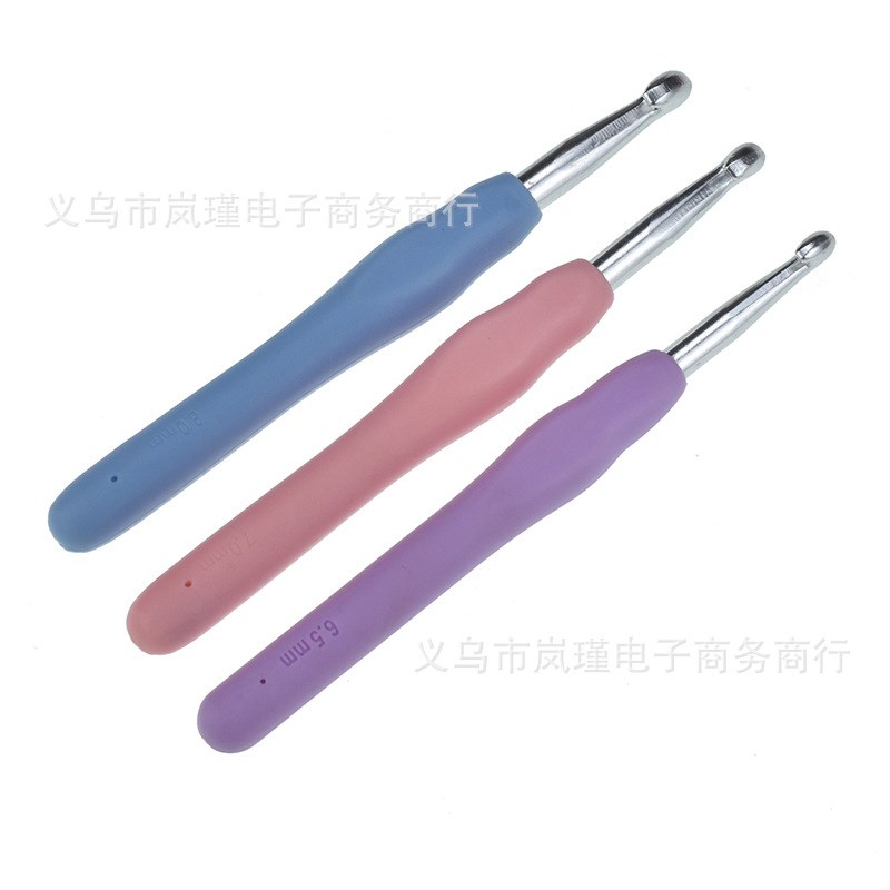 现货彩色软柄铝钩针工具毛线针8.0MM手工编织针钩针3支加小别针套