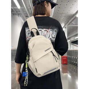 斜挎包男款单肩小背包男生胸包女骑行运动爬山休闲轻便登山旅行包