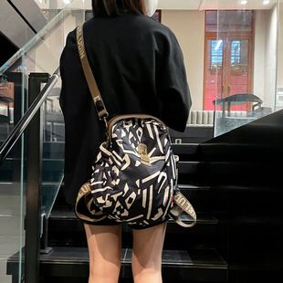 绿色帆布双肩包女2023新款时尚休闲多用高级感女士背包牛津布防水