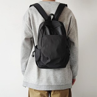 男迷你小背包小号轻便女休闲双肩包日系韩版简约小型书包尼龙防水