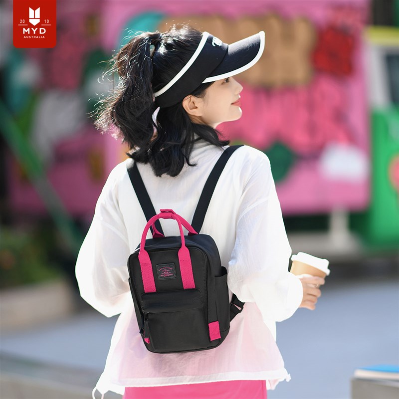 迷你双肩包女小型2m025新款儿童书包可爱小众休闲轻便旅行户外背