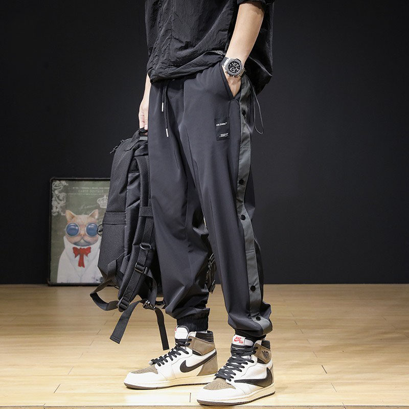 香港潮牌夏季薄款冰丝休闲裤男潮流透气百搭宽松大码运动束脚裤子