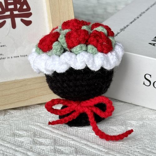 手工钩织迷你玫瑰手捧花束挂件DIY编织材料包小花束送节日礼物女