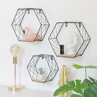热销Nordic Iron Hexagonal Grid Wall Shelf Combination Hangin