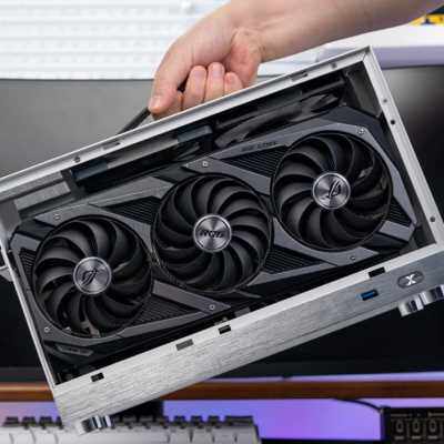 新品闪鳞S300S400机箱便携式ITX手提H台式机电脑主机迷你桌面K55