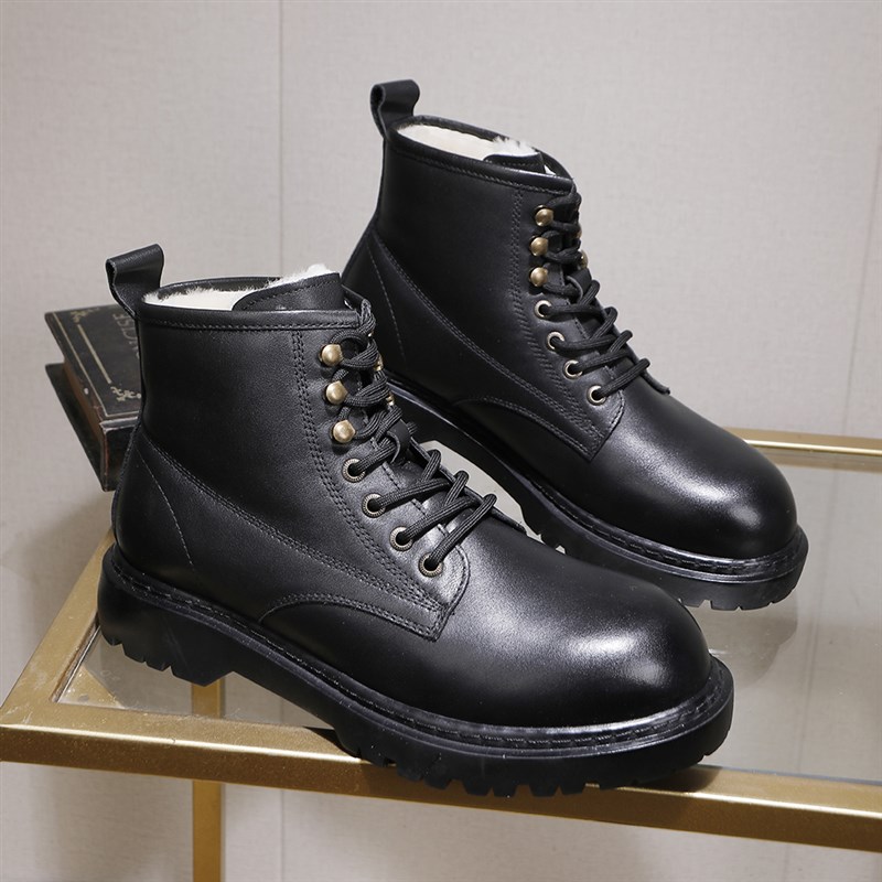 防滑雪地靴男时尚保暖真羊毛马丁靴复古擦色工装抗寒头层牛皮短靴