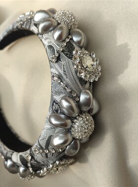 新品中式黄色镶钻发箍女带齿椭圆仿珍珠发卡宽边高颅顶头箍女复古