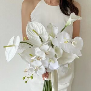 郁金香假花仿真花 混搭花s束领证手捧花摆件 新娘结婚韩式婚礼花