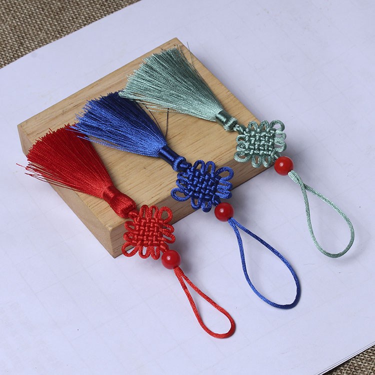 Line 7, DIY manual weaving mini small Chinese knot tassel