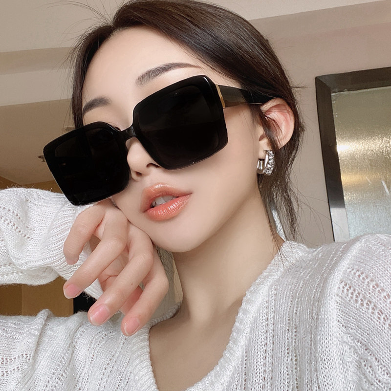 方框墨镜女级感ins夏季防晒显脸小太阳镜女士2022新款防紫外线