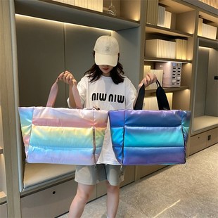 亮面大容量健身包女休运动包干湿分离防水游泳包瑜伽手提肩舞蹈包