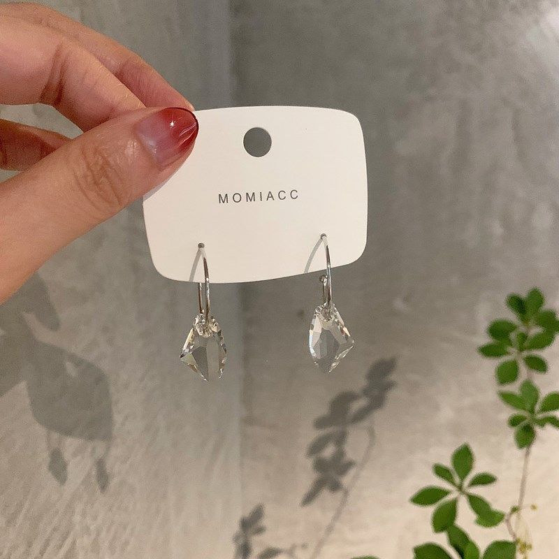 气质高级感水晶耳环小众耳圈耳坠女2023年新款潮百搭耳饰,饰品/流行首饰/时尚饰品新,耳环,淘宝优惠券,粉丝福利购,淘宝优惠卷