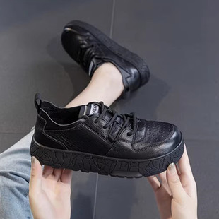 真皮圆头平跟松糕休闲百搭透气小白鞋 CCVV女鞋 2023秋季 新款 潮 板鞋