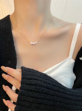 新品珍珠项链2021年新款女锁骨链轻奢小众设计感蛇骨链颈链简约配