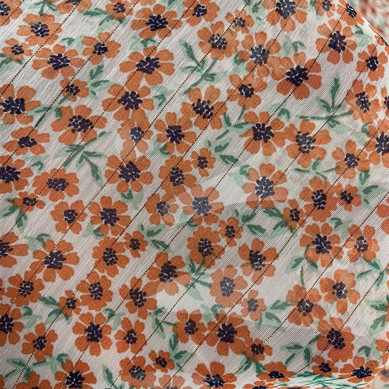 E152夏季白底金线粉色印花雪纺布头 柔软垂坠透气连衣裙上衣面料