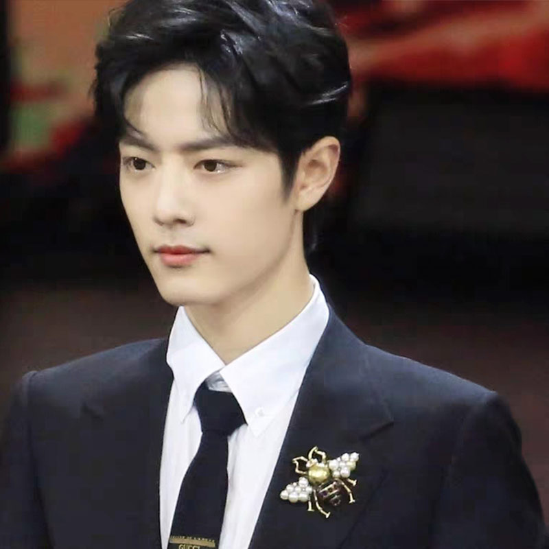 2020新款微博之夜肖战同款蜜蜂胸针男女个性小配饰品创意礼物胸针