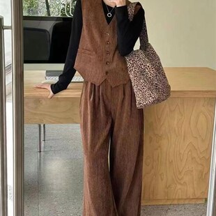 时尚套装女2024秋季新款洋气显瘦马甲打底衫阔腿裤休闲减龄三件套