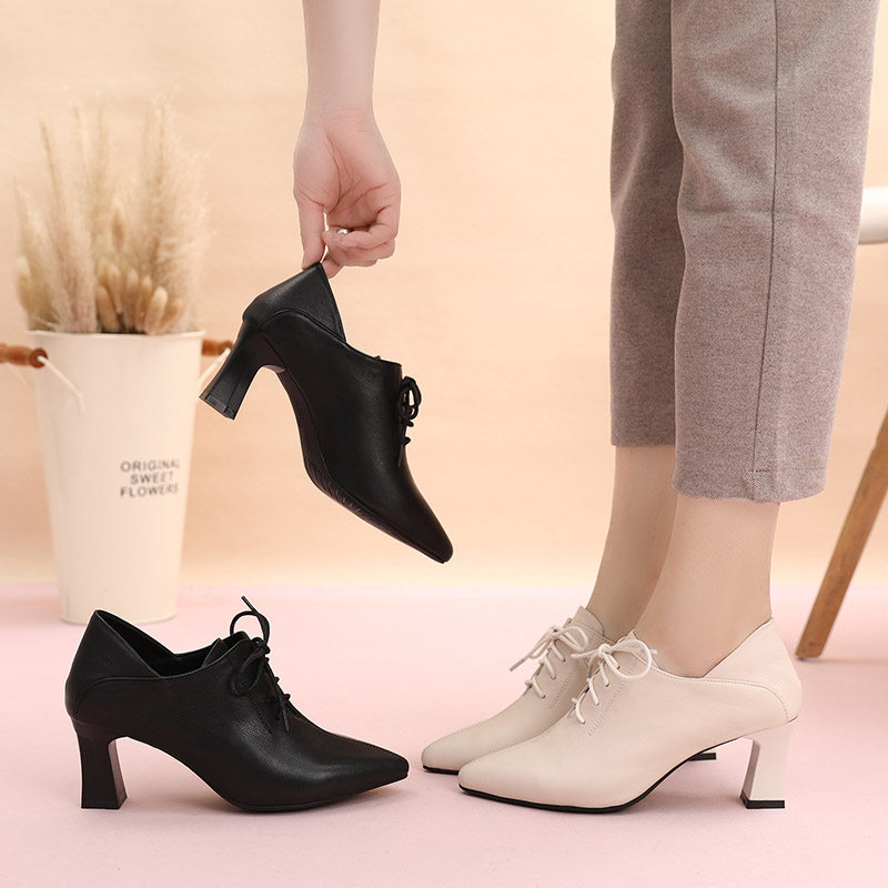 英伦风系带小皮鞋女2021秋季新款深口单鞋粗跟百搭中跟尖头女鞋子,女鞋,浅口单鞋,淘宝优惠券,粉丝福利购,淘宝优惠卷
