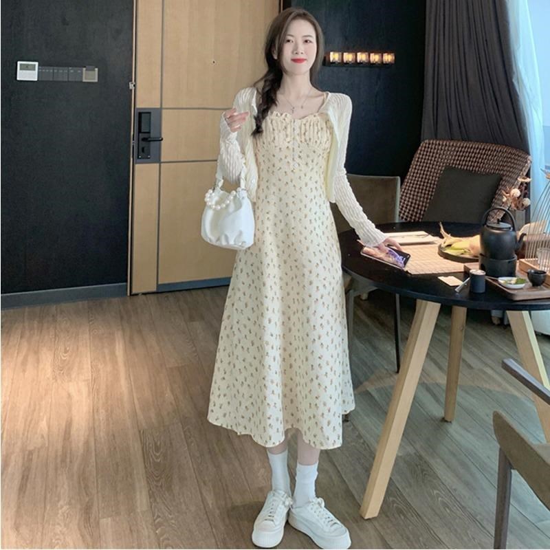 哺乳衣外出辣妈款春秋季潮妈温柔风法式吊带裙两件套装产后喂奶裙