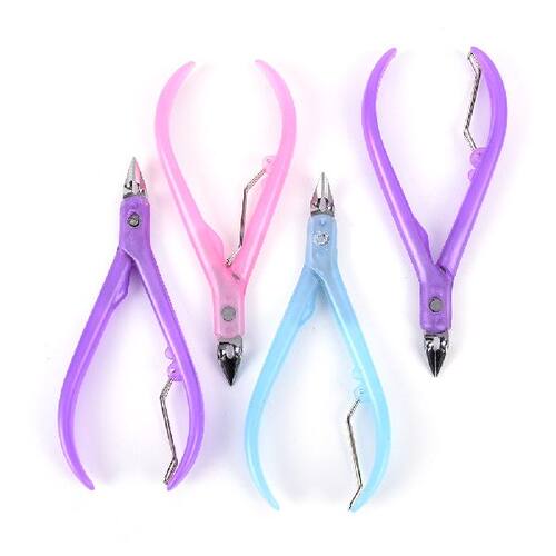 热销1Pc Nail Cuticle Nipper Plastic+Metal Clipper Scissor De